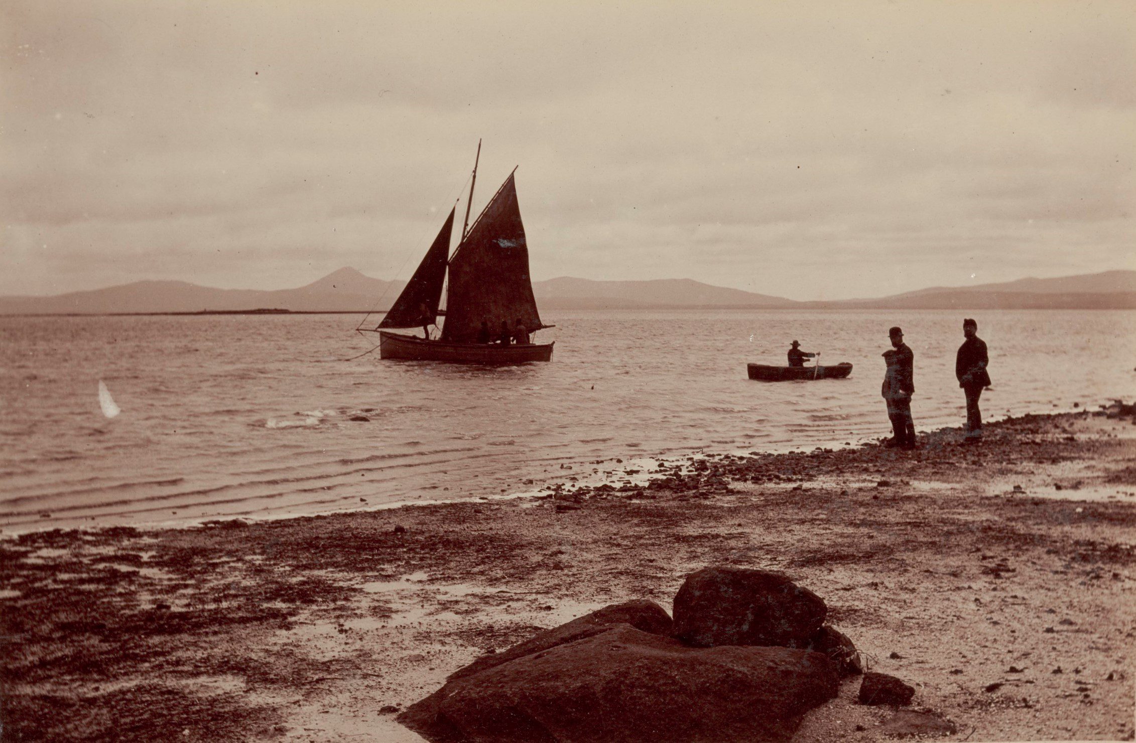 'Off Green Island', Bass Strait, 1893 - Framed Print - Image 5