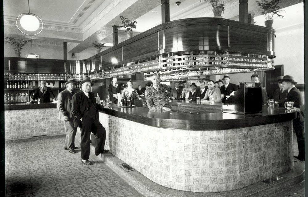 Are Aussie pubs really filled with tiles because it’s easier to wash off the pee? History has a slightly different story