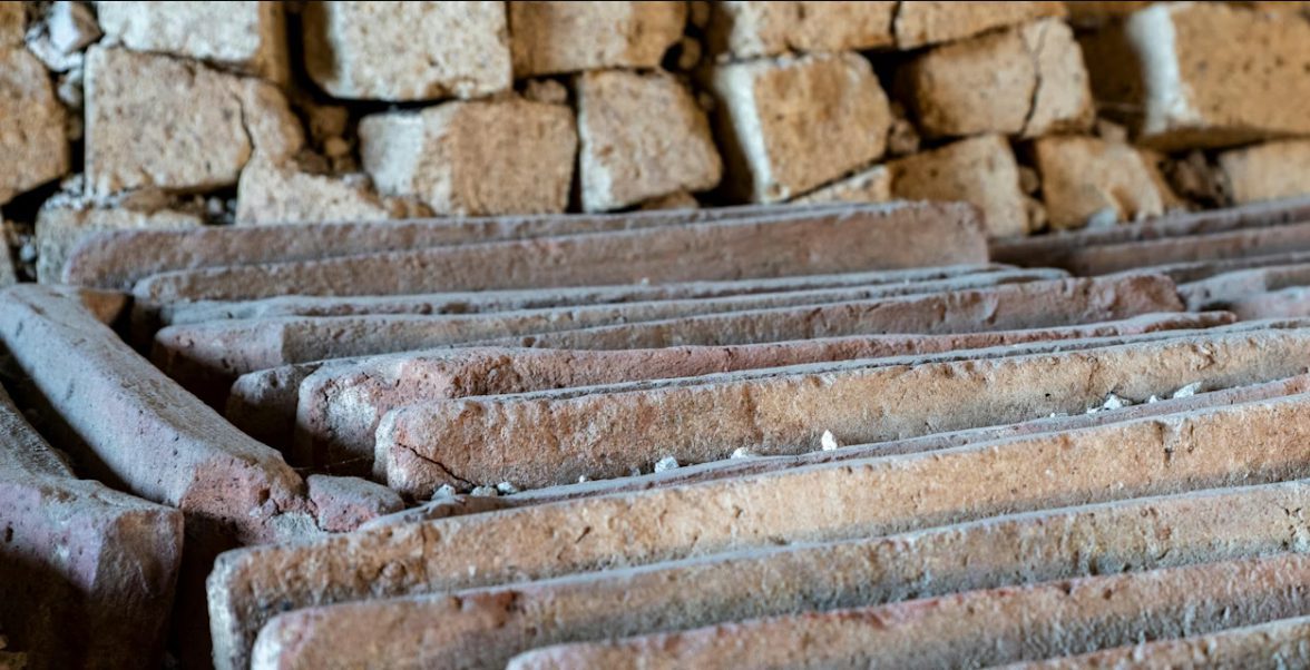 cigarette brick wall illusion Solution: Can you see it? Brick
